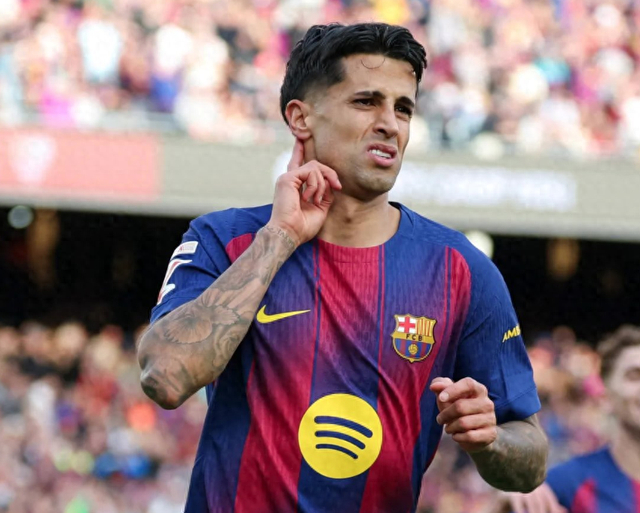 PP电子模拟器官网-巴萨飞翼神作：奔袭50米破门+造2点球！5万人鼓掌 梦回巅峰|巴塞罗那|坎塞洛|塞维利亚|朱尔斯-孔德|曼城_新浪体育_新浪新闻